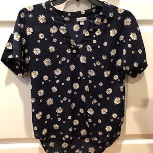 Navy Daisy High-Lo Blouse
